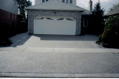 Exposed Aggregate - Drive Way- 4 SONS CONCRETE DESIGN